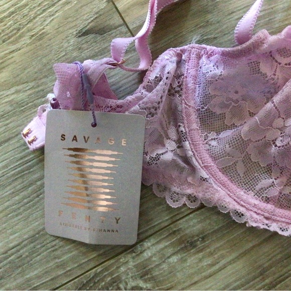NWT Savage X Fenty Lavender Floral Underlined 34C Bra - Picture 3 of 3